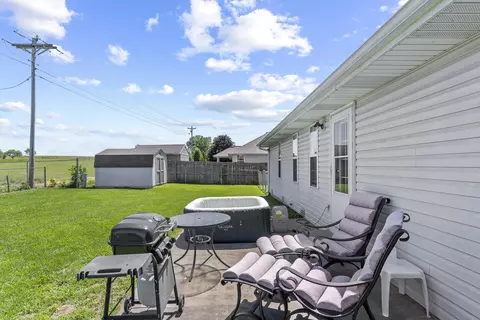 301 Redbud St, Sparta, MO 65753 photo 35