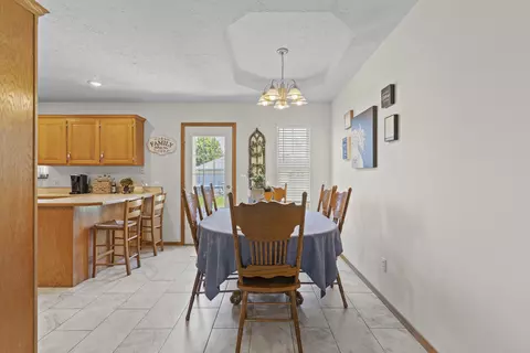 301 Redbud St, Sparta, MO 65753 photo 17