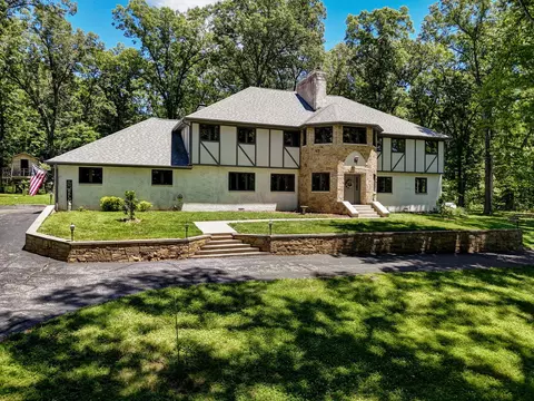 6635 E Monroe Ct, Springfield, MO 65802 photo 1