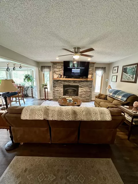 297 Colombo Rd, Ozark, MO 65721 photo 13
