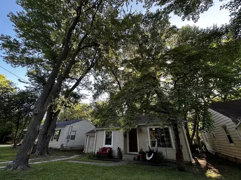 1505 S Roanoke Ave, Springfield, MO 65807 photo 3