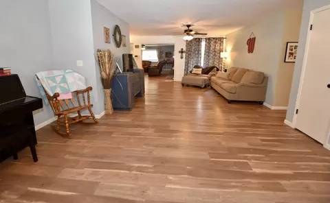 2460 S Virginia Ave, Springfield, MO 65807 photo 7