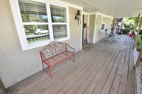 2460 S Virginia Ave, Springfield, MO 65807 photo 3