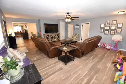 2460 S Virginia Ave, Springfield, MO 65807 photo 15