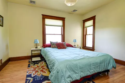 1911 N Grant Ave, Springfield, MO 65803 photo 36