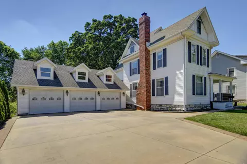 1911 N Grant Ave, Springfield, MO 65803 photo 1