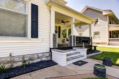 1911 N Grant Ave, Springfield, MO 65803 photo 2