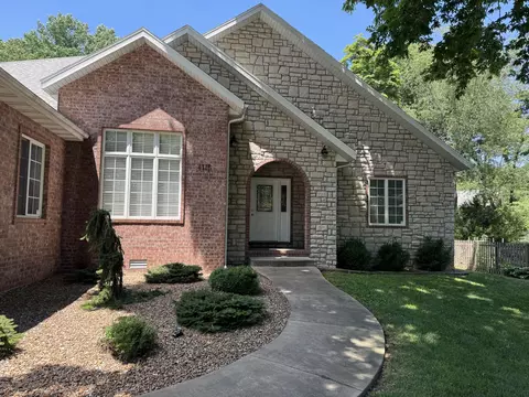 4115 E Linwood St, Springfield, MO 65809 photo 4