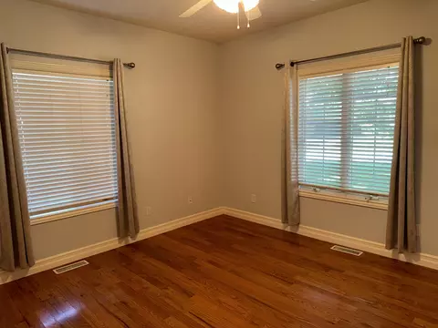 4115 E Linwood St, Springfield, MO 65809 photo 51