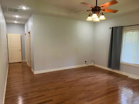 4115 E Linwood St, Springfield, MO 65809 photo 31