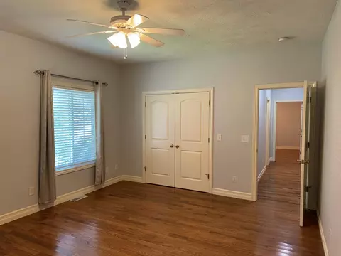 4115 E Linwood St, Springfield, MO 65809 photo 45