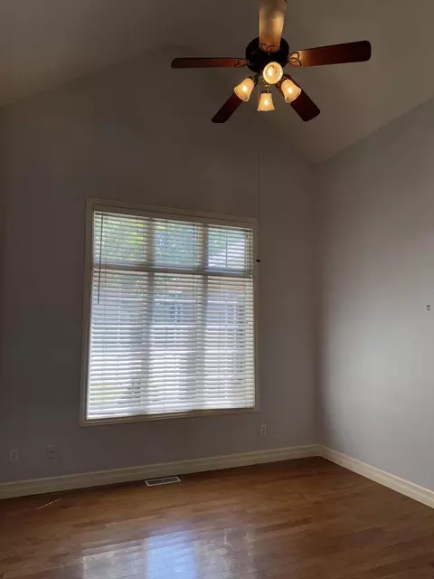 4115 E Linwood St, Springfield, MO 65809 photo 14