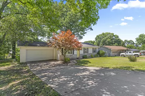 1203 S 5th Ave, Ozark, MO 65721 photo 3