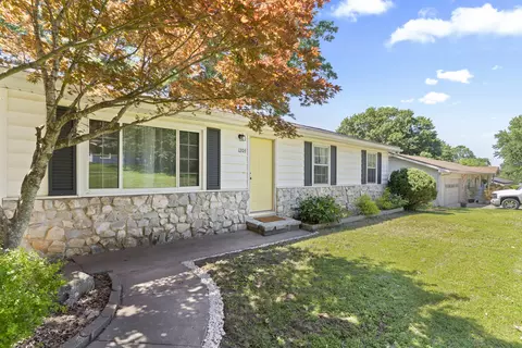 1203 S 5th Ave, Ozark, MO 65721 photo 4