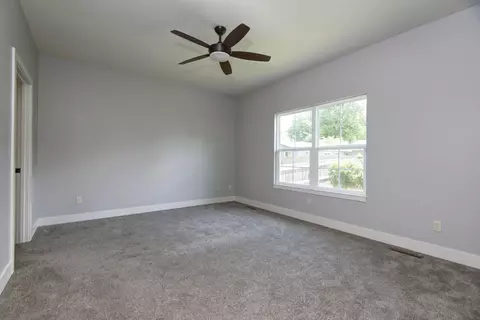 2020 S Valley Road Ave, Springfield, MO 65804 photo 13
