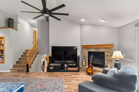 3764 S Western Ave, Springfield, MO 65807 photo 6