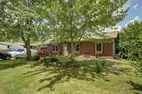 505 E Scott Wayne Dr, Nixa, MO 65714 photo 3