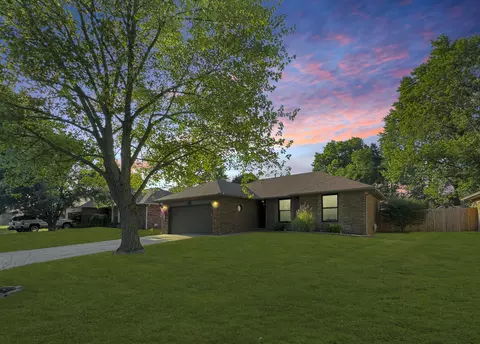 3841 W Harrison St, Springfield, MO 65802 photo 2