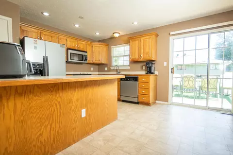 106 Brook Ct, Branson, MO 65616 photo 8