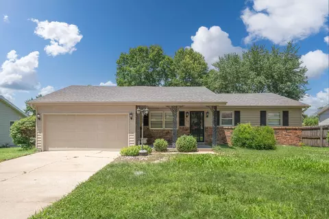 905 W Morningside St, Springfield, MO 65807