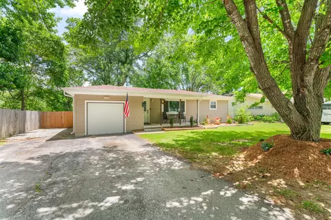 406 Harrison St, Nixa, MO 65714 photo 3