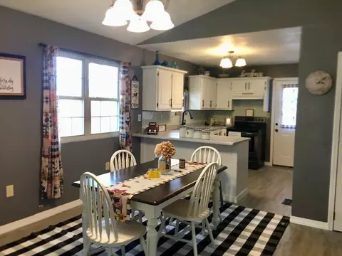 1411 Matthew St, Mountain View, MO 65548 photo 7