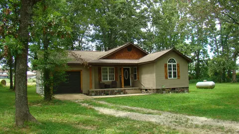 1411 Matthew St, Mountain View, MO 65548 photo 1