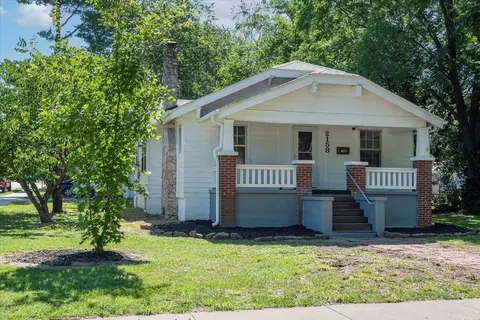 2158 N Franklin Ave, Springfield, MO 65803 photo 1