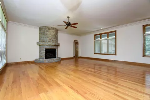 2826 W Munhollon Ln, Springfield, MO 65810 photo 13