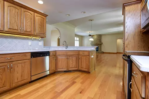 2826 W Munhollon Ln, Springfield, MO 65810 photo 23