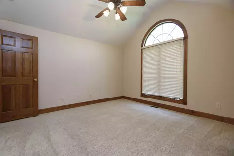2826 W Munhollon Ln, Springfield, MO 65810 photo 37
