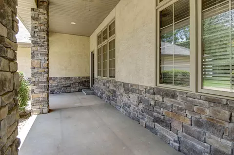 2826 W Munhollon Ln, Springfield, MO 65810 photo 8