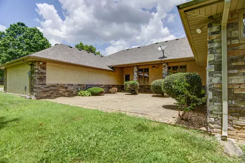 2826 W Munhollon Ln, Springfield, MO 65810 photo 9