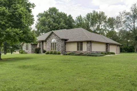 2826 W Munhollon Ln, Springfield, MO 65810 photo 4