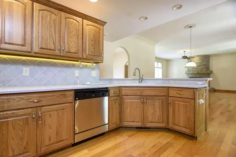 2826 W Munhollon Ln, Springfield, MO 65810 photo 22
