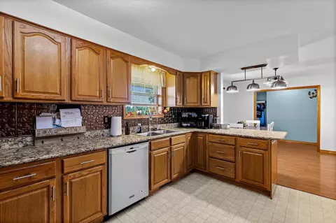910 Highlands Dr, Spokane, MO 65754 photo 18