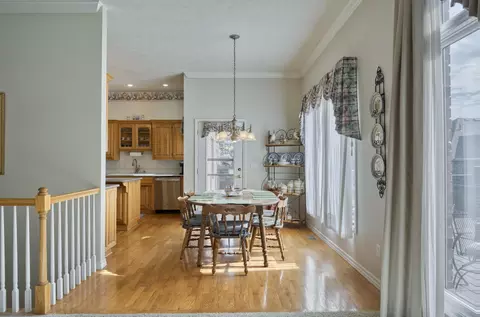 5244 S Holland Ave, Springfield, MO 65810 photo 9