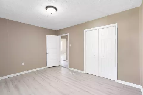 903 N Hillcrest Ave, Springfield, MO 65803 photo 18