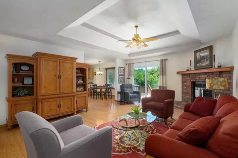 1408 W Deerfield St, Springfield, MO 65807 photo 6