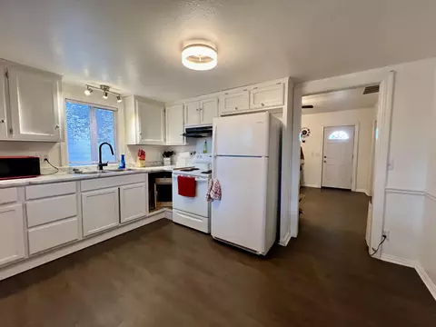 1825 W Chestnut St, Springfield, MO 65802 photo 7