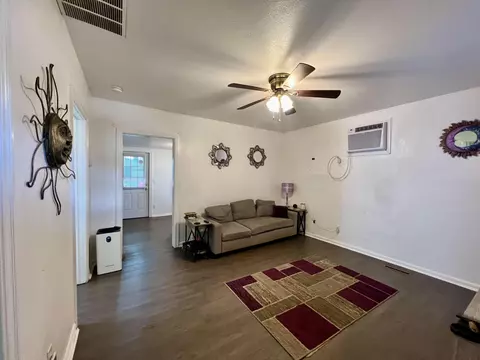1825 W Chestnut St, Springfield, MO 65802 photo 3
