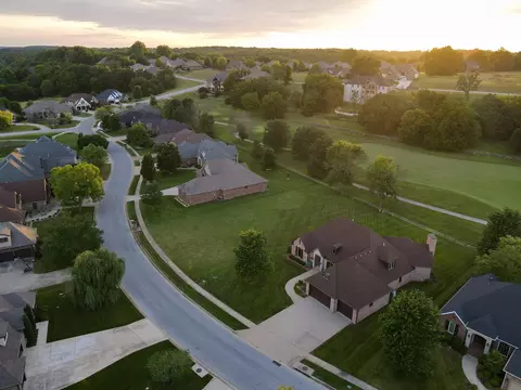 3237 W Rivulet Pass, Springfield, MO 65810 photo 3