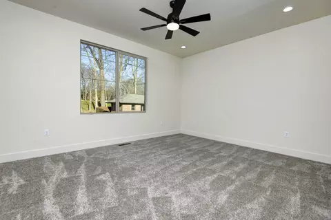 4859 S Buckingham Ln, Springfield, MO 65810 photo 18