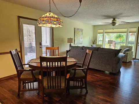 Dining - 150 Sunken Forest Dr #207, Forsyth, MO 65653 photo 3 of 3