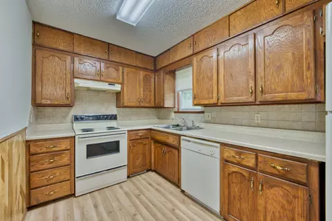 4028 W Young St, Springfield, MO 65803 photo 7