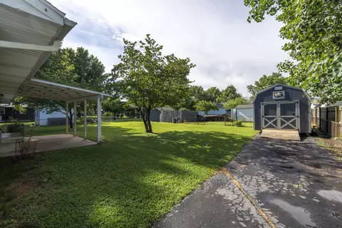 4028 W Young St, Springfield, MO 65803 photo 20