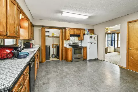 1216 W Edgewood St, Springfield, MO 65807 photo 20