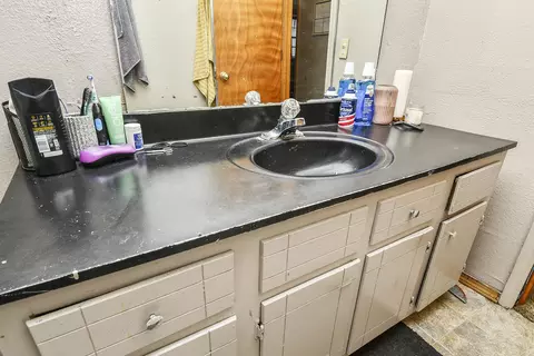 1216 W Edgewood St, Springfield, MO 65807 photo 13