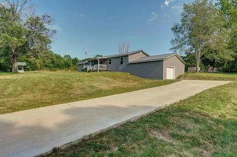 10606 State Hwy A, Crane, MO 65633 photo 2