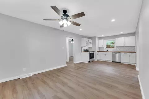 2833 W Lincoln St, Springfield, MO 65802 photo 9
